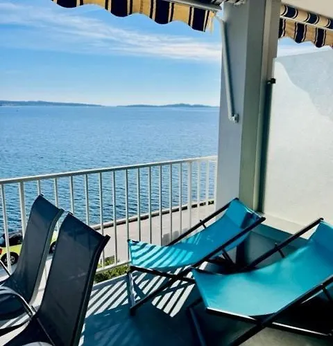 Apartment Les Baux 3 Sanary-sur-Mer